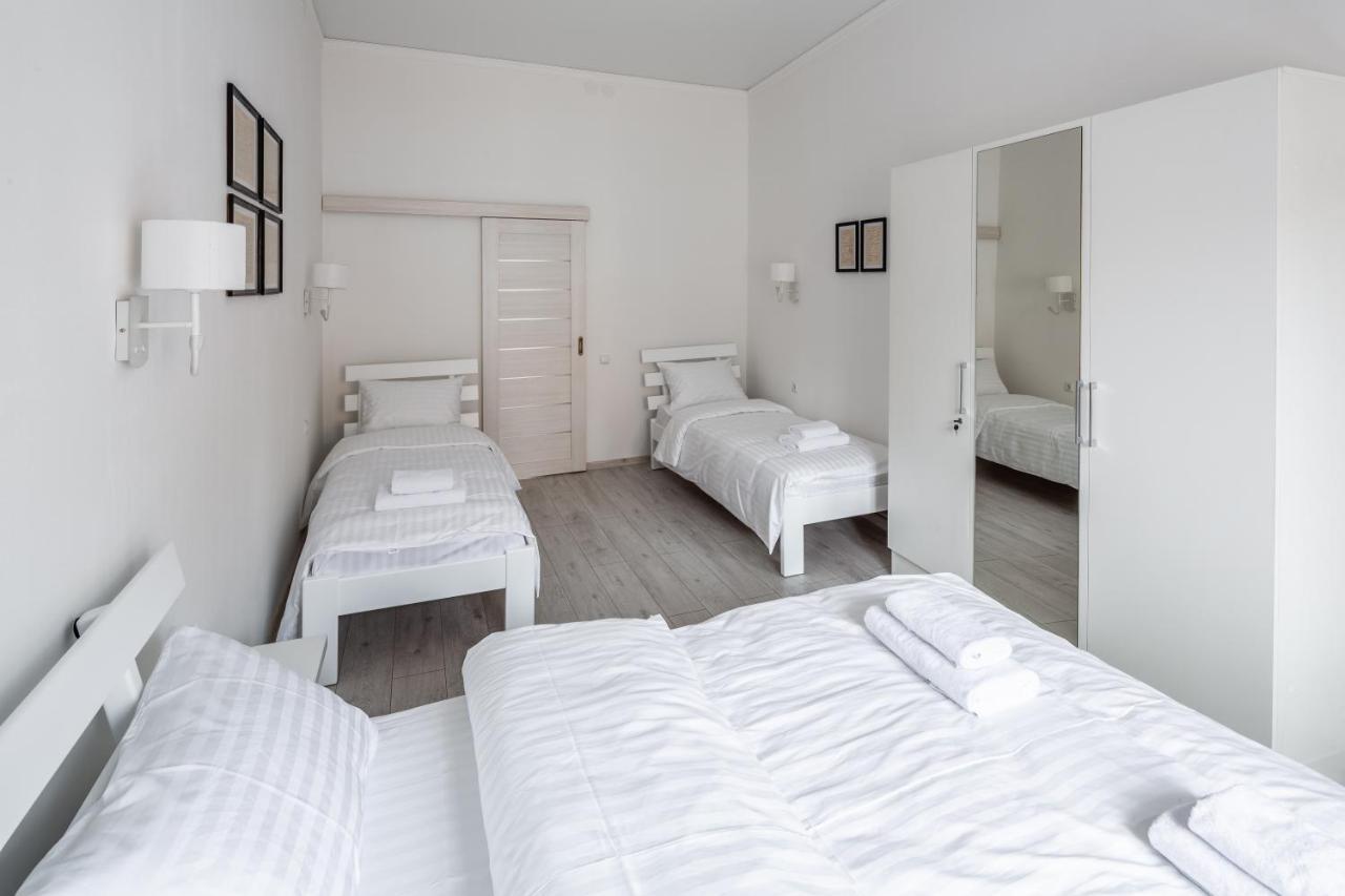 Bookinist Apartment Lviv Eksteriør bilde
