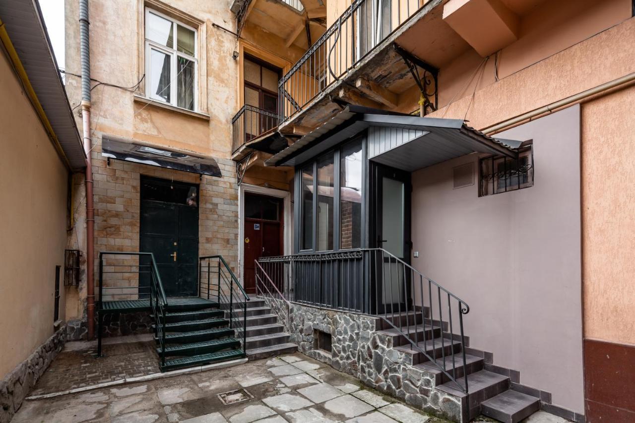 Bookinist Apartment Lviv Eksteriør bilde