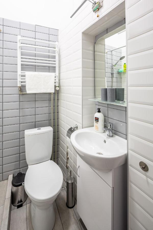 Bookinist Apartment Lviv Eksteriør bilde